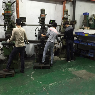 Milling machine